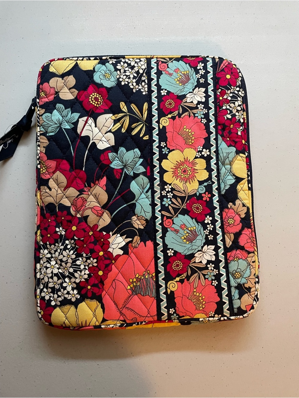 Vera Bradley Tablet E Reader Ipad Sleeve Happy Snails Floral Zip Red Blue